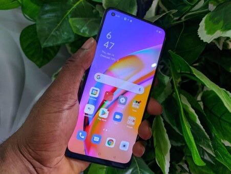 OPPO Reno5 F display