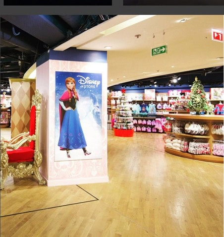 Disney Store na Galeries Lafayette em Paris