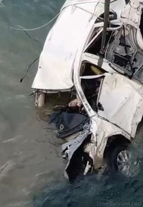 Crashed Suv Its Driver Found Our Deepest Condolences To The Family