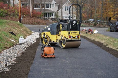 2020 Average Asphalt Paving Cost | Limitless Golden ...