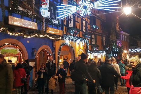 Illuminations de Noël à Riquewihr