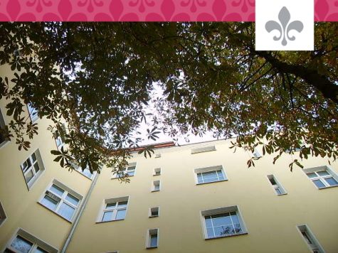 HOCH OBEN UND MITTENDRIN: VERMIETETE 4-ZIMMER-DACHGESCHOSSWOHNUNG IM WEDDING, 13351 BERLIN, Dachgeschosswohnung