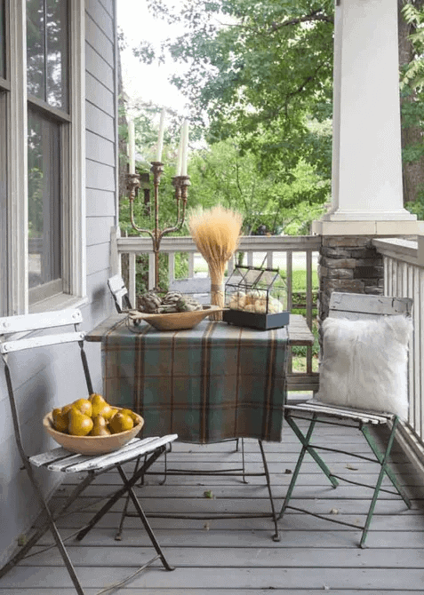 COUNTRY STYLE SMALL FRONT PORCH DESIGN IDEAS