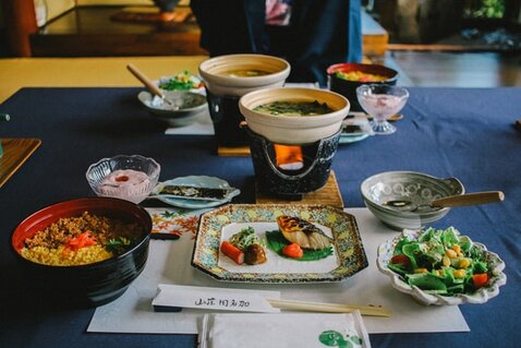 what do japanese eat