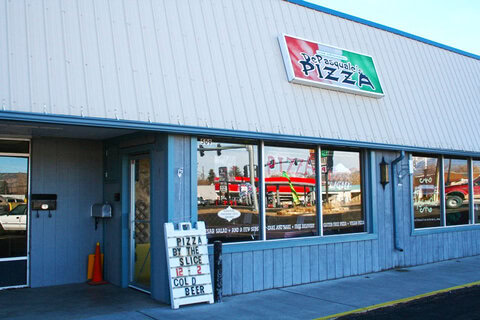 DePasquales Pizza