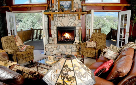 Mountain Goat Lodge