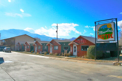 Mountain Motel