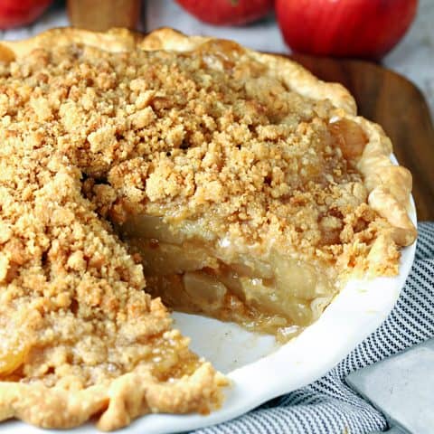 Apple Crumble Pie