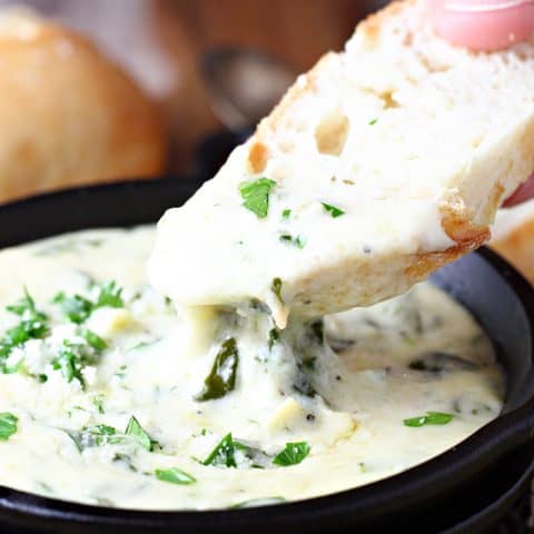 Skillet Spinach Artichoke Dip
