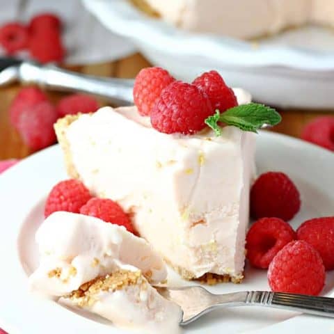 Frozen Raspberry Lemonade Pie