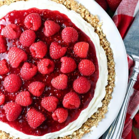 No-Bake Raspberry Cream Cheese Pie