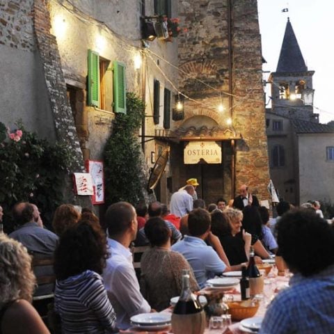 Tovaglia a Quadri - il Poggiolino di Anghiari