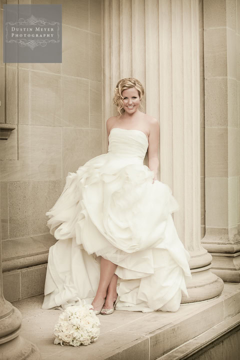Houston Wedding Photography columns bridal photography portrait Hotel Zaza Houston