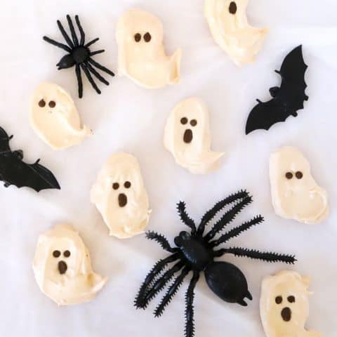 Ghost Meringues