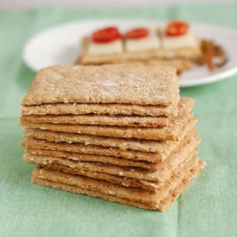 Oatmeal Crispbreads (Oatmeal Knäckebröd) #BreadBakers