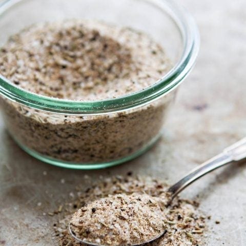 Homemade Garlic Herb Salt