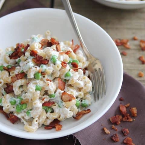 Creamy Greek Yogurt Mac 'n Cheese with Peas and Bacon