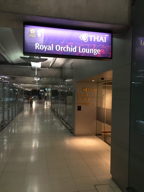 Thai Airways Royal Orchid Lounge Bangkok D – 3.OG Thai Airways Royal Orchid Lounge Bangkok D – 3.OG