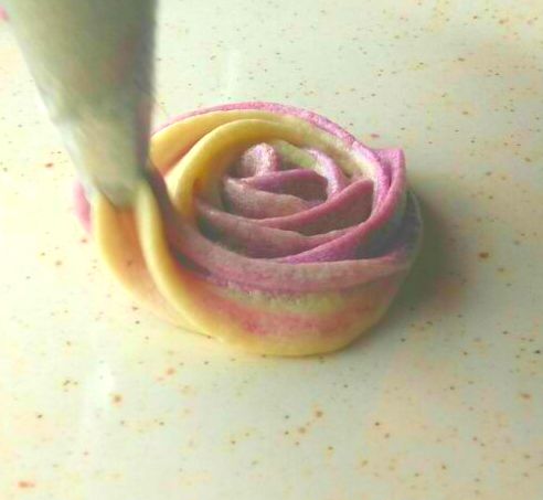 two toned frosting two toned frosting