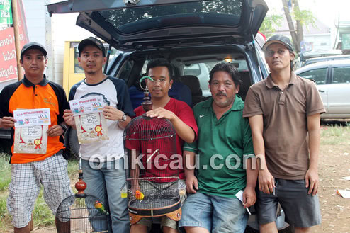 Lomba Burung Jatijajar Fiesta