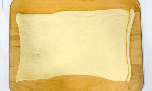 raspberry cinnamon roll dough