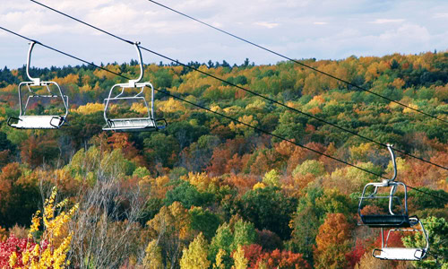 Chairlift rides at the Peaks Chairlift rides at the Peaks