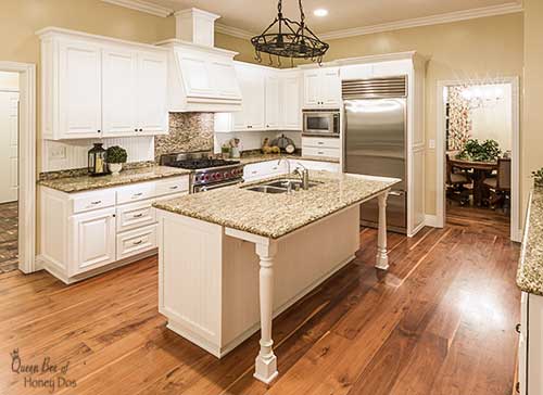 How To Install Stacked Cabinets Over Builder S Grade Queen Bee Of Honey Dos How To Install Stacked Cabinets Over, How To Install Stacked Kitchen Cabinets