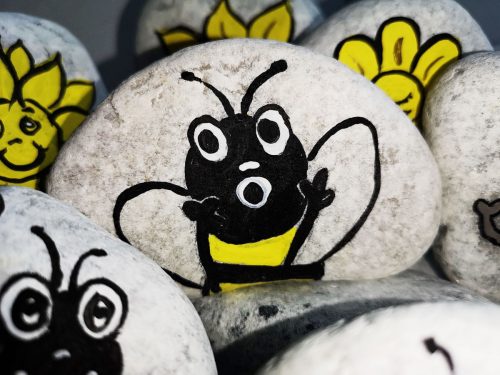 story stone painting