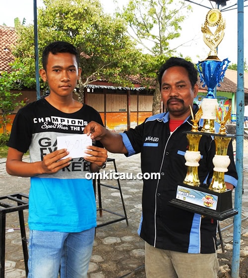 Latpres Merpati Klampok