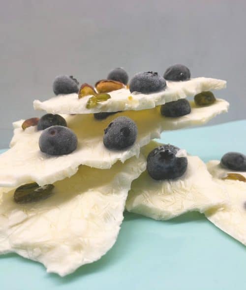 Frozen Blueberry & Pistachio Yoghurt Bark
