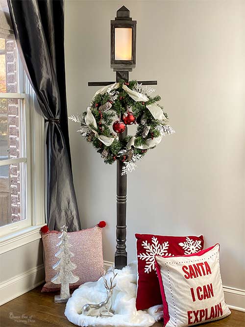 DIY CHristmas lamppost and lantern