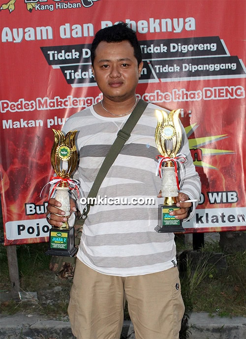 Om Putra Baron dan kenari Arto Moro