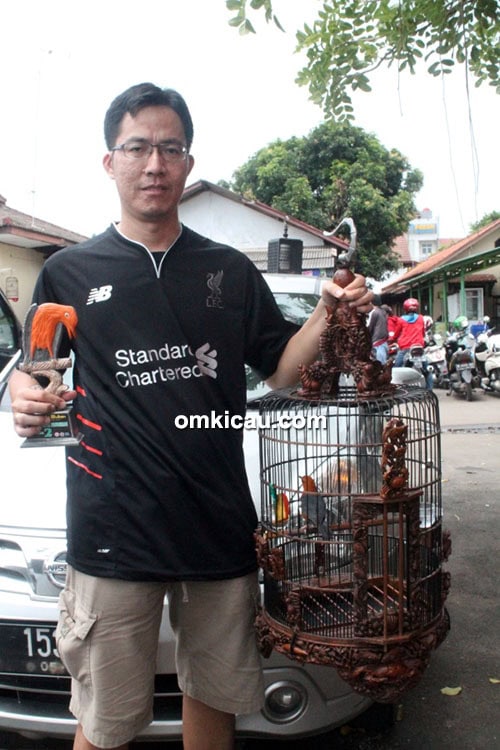 Om Rudy dan anis merah Executive