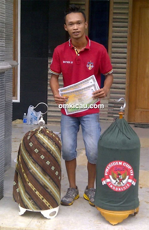 Om Yusak Brother