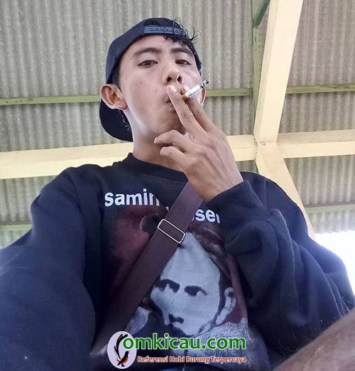 Om Zahlan