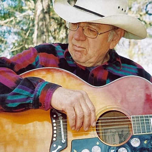 Bobby Bullet (Chippewa) was awarded a 2013 NACF Artist Fellowship in Music.