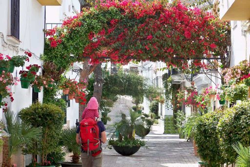 Estepona es uno de los mejores destinos de turismo rural con niños en Andalucía