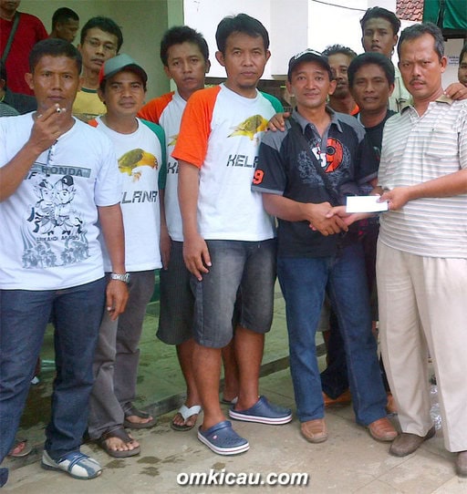 DUTA VALENTINE: JUARA UMUM BIRD CLUB. SAMPAI JUMPA DI VALENTINE JOGJA 17 FEBRUARI