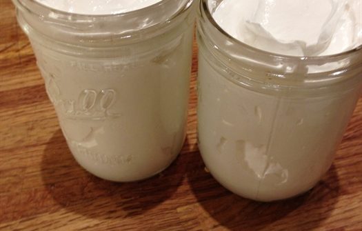 ASimpleHomestead.com - homemade marshmallow