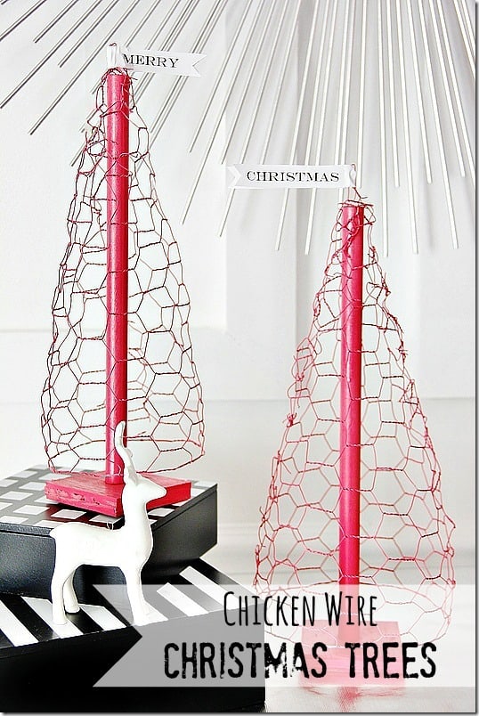 These are really simple to make wire tree ornaments from 16ga and 26ga wire and a few beads. How To Make A Diy Chicken Wire Christmas Tree Thistlewood Farms
