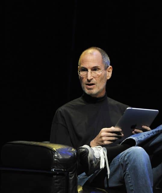 Steve Jobs präsentiert das iPad Steve Jobs präsentiert das iPad
