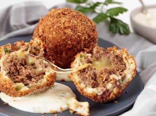 Mince, Cheese and Mash Deep Fried Bombs 1 deep_fried_bombs