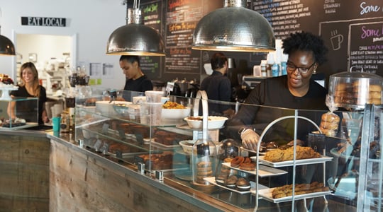 Business financial planning_employees working in a pastry shop