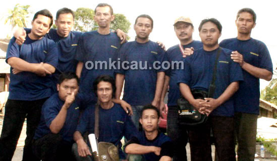 Lomba Burung Berkicau Martaluhur Cup