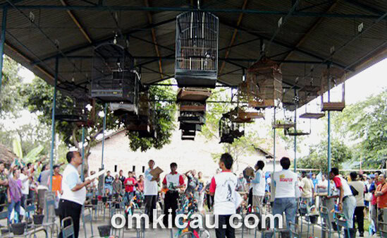 Suasana penjurian dalam Latpres Pancalaras di Bandungan.