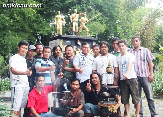 Kru Sekar Taji dan Elang Biru: Satu trah juara semua