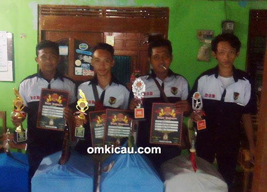 DOB / Papburi Sragen