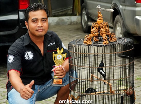 Latpres Arjuna Team - Kru Mr Kurniawan bersama kacer Black Zerro.
