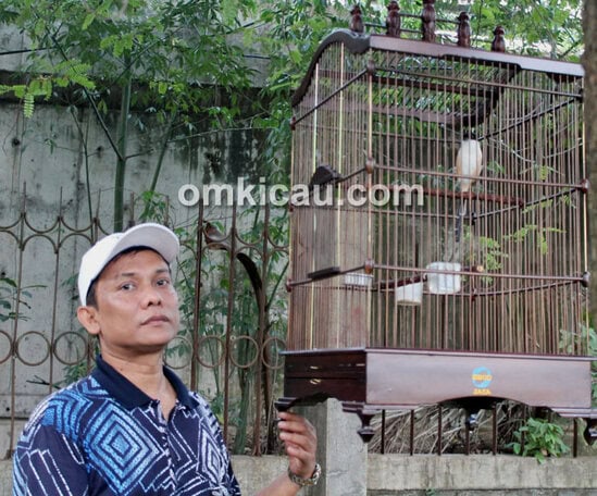 Mr Tatuk Graha Surabaya
