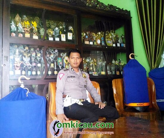 Om Puguh ADPT